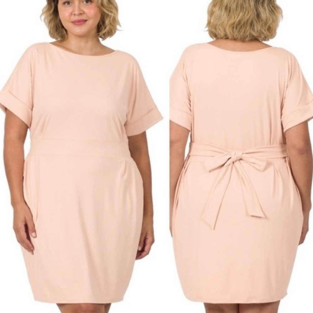 Plus size dress - Picture 3 of 6